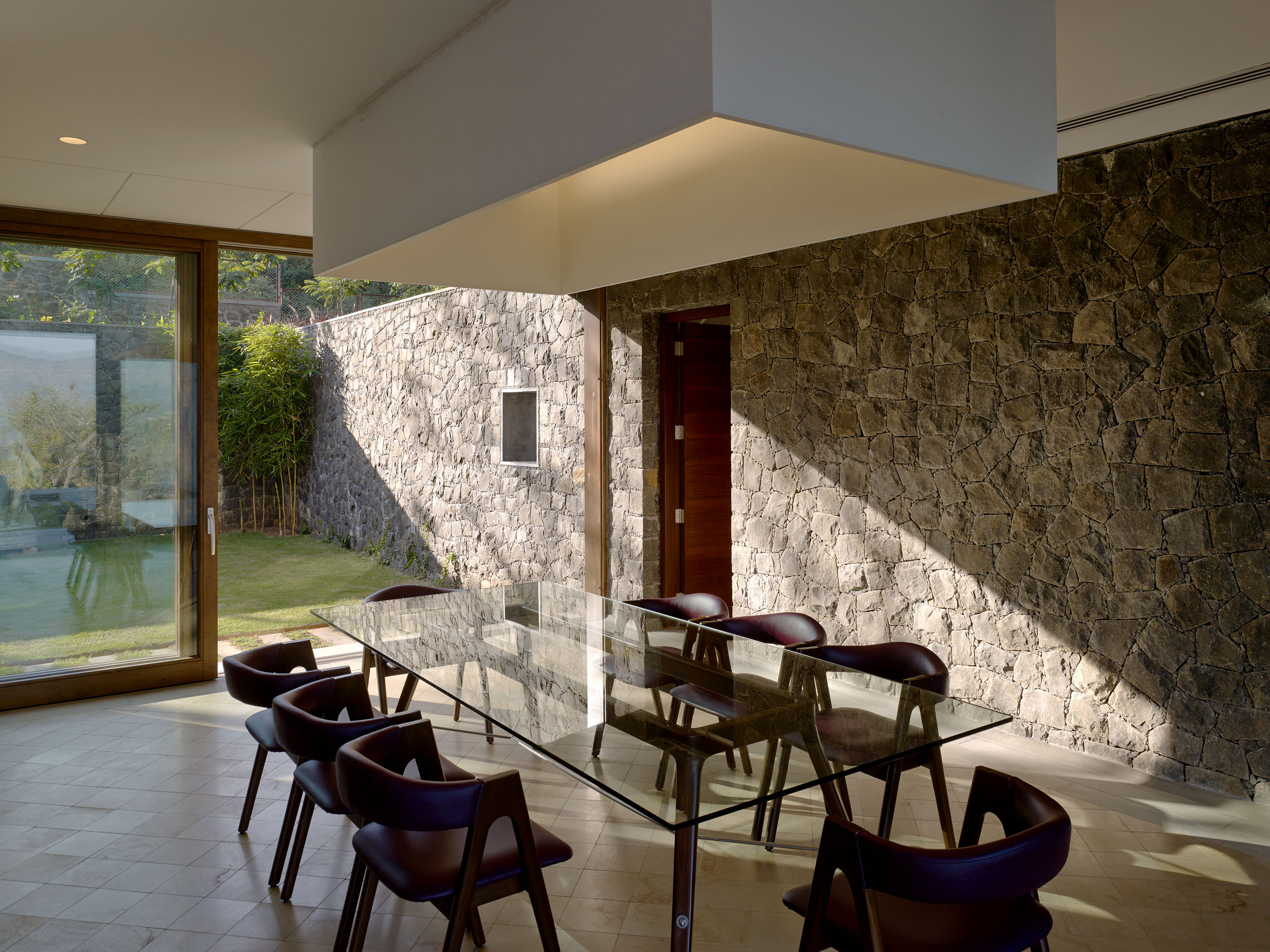 E14489 Alpa 042030 j2560